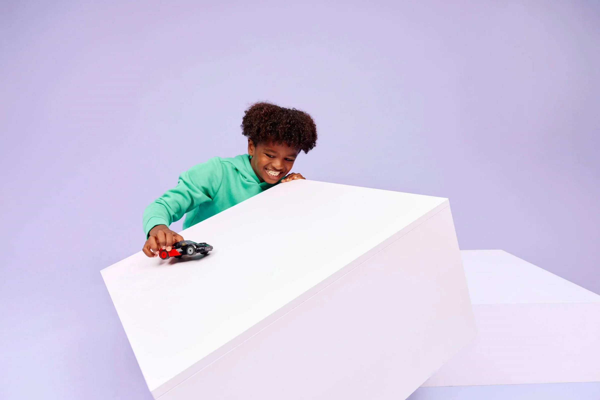 Elektro-Supersportwagen - Thumbnail 2