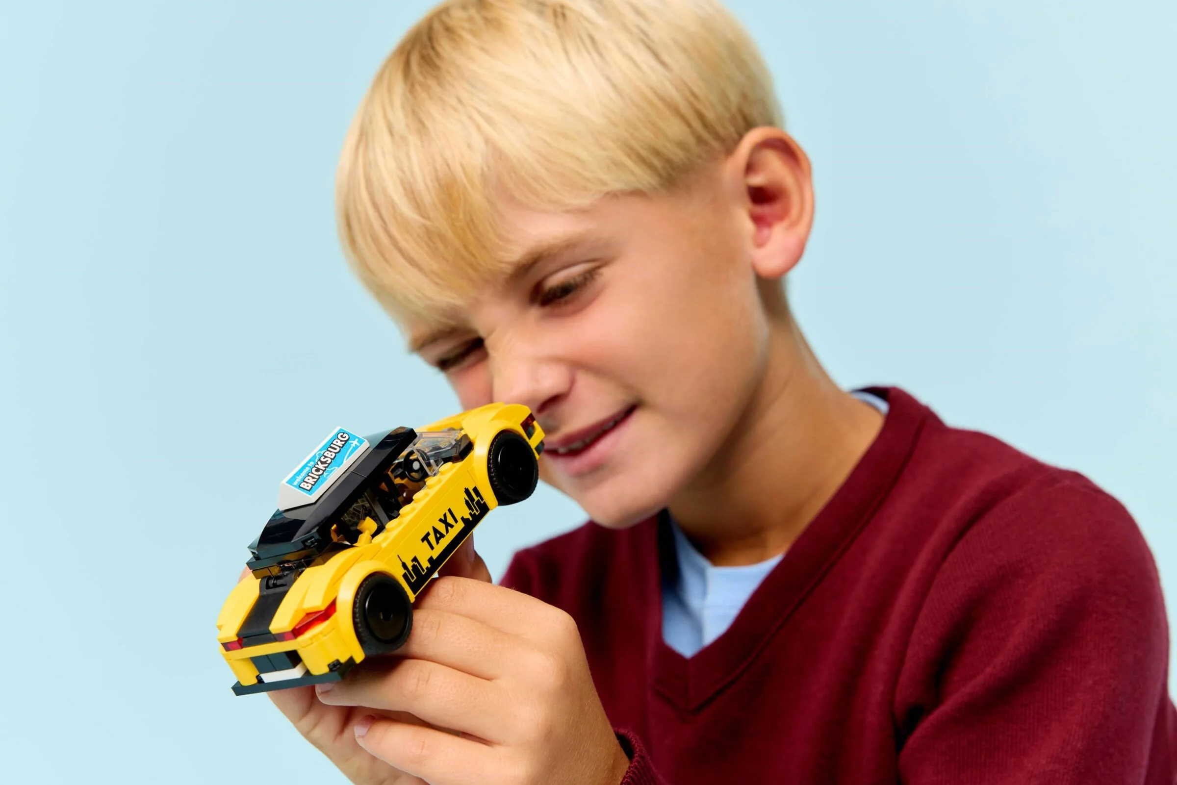Gelbes Taxi - Thumbnail 4